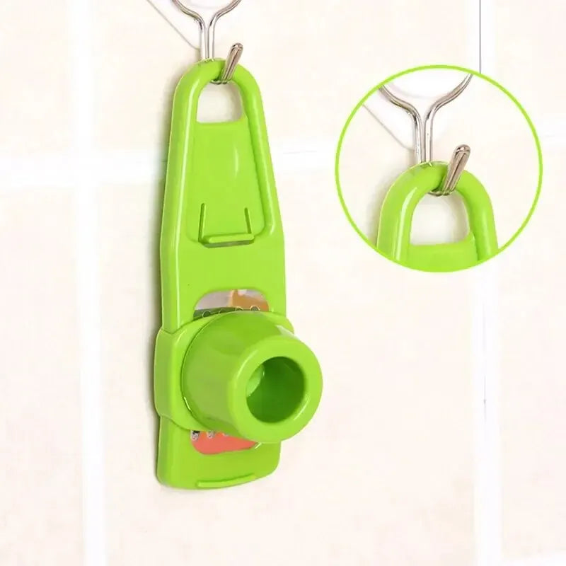 Mini Manual Garlic Grinder – Compact Handheld Garlic Press & Masher for Effortless Food Prep